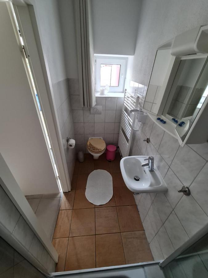 Hotel Zur Seerobbe Cuxhaven Ngoại thất bức ảnh